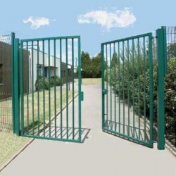 Portail - Largeur 3,00 m, Hauteur 1,50 m